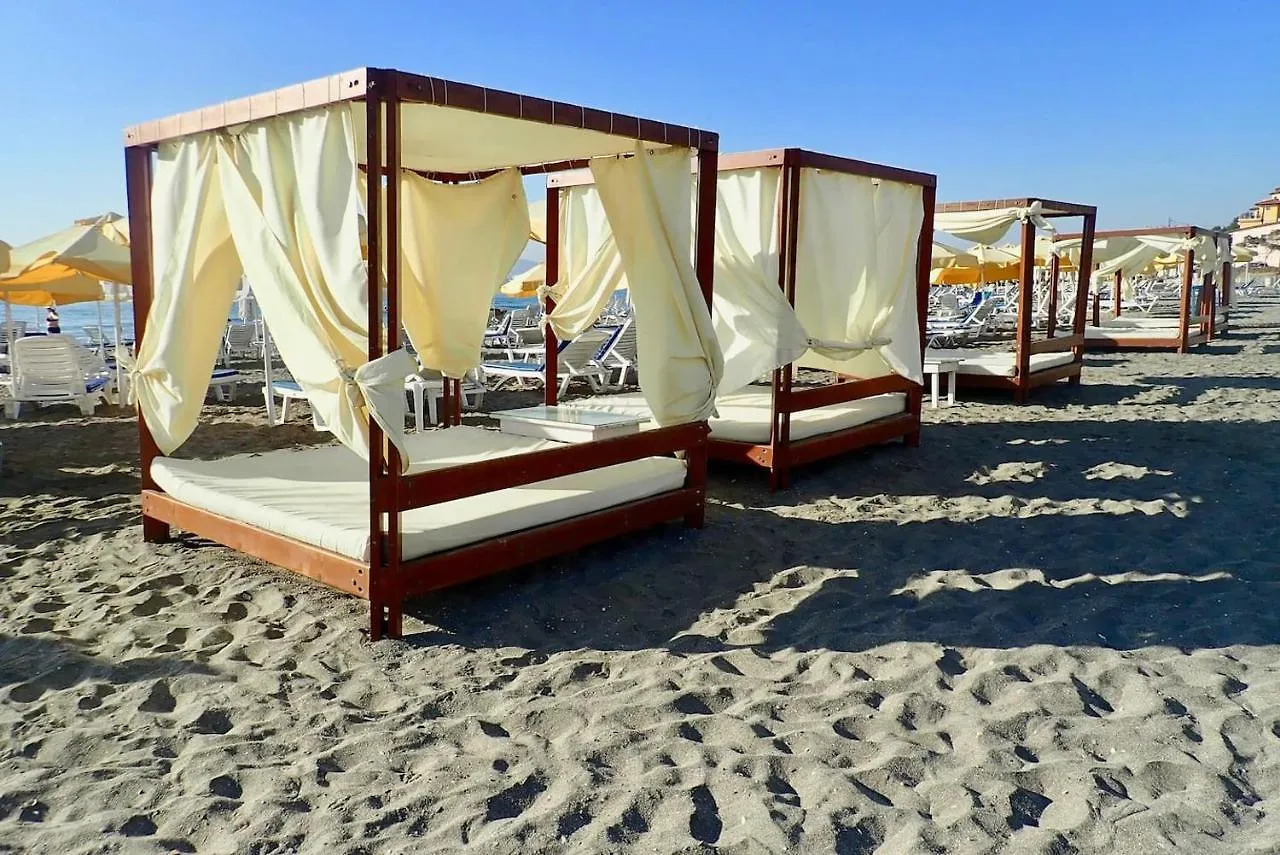 Apartment Private Penthouse With Seaview At Sunset Resort Pomorie