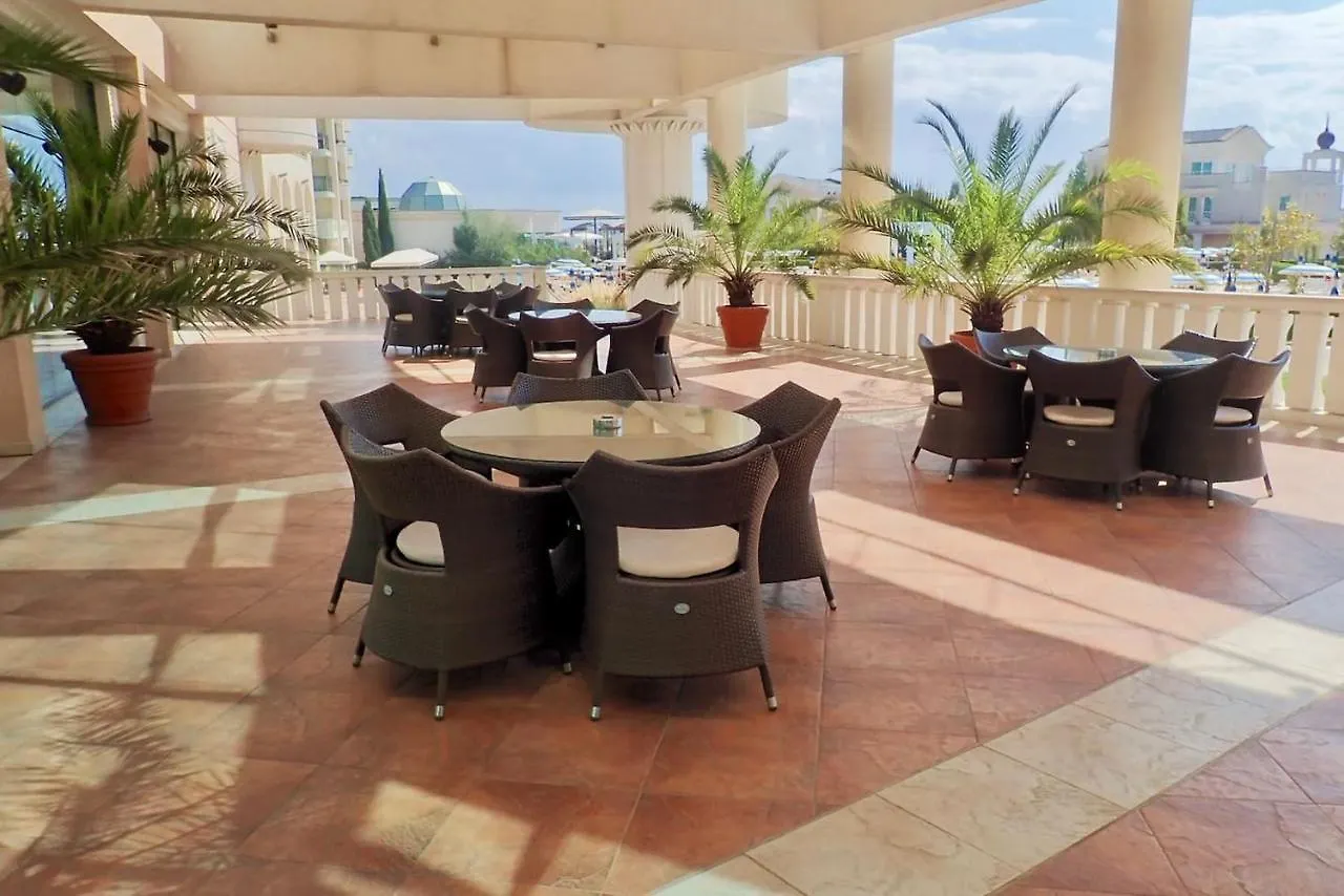 Private Penthouse With Seaview At Sunset Resort Pomorie Apartment