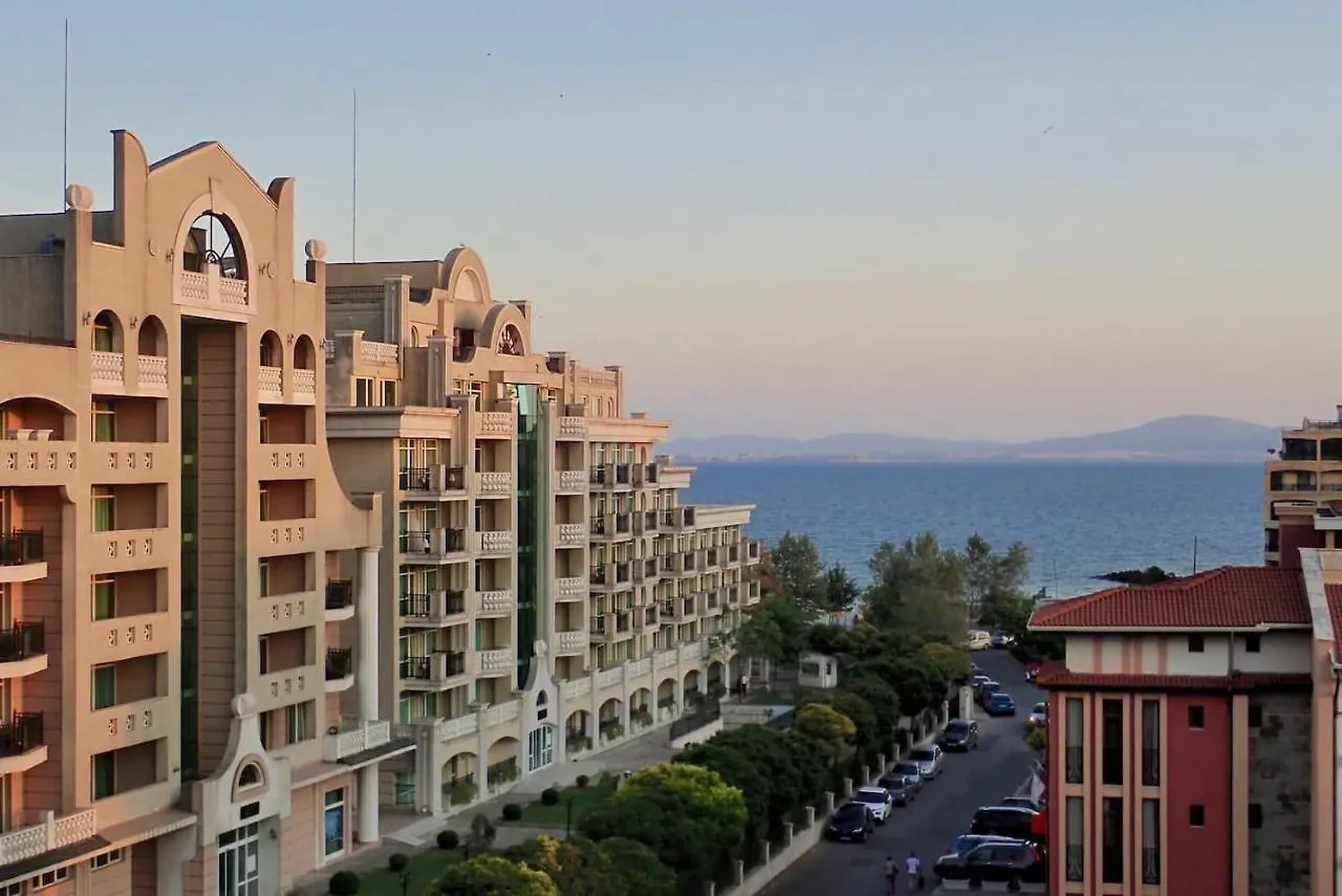Private Penthouse With Seaview At Sunset Resort location